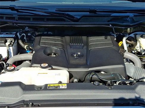 Used 2023 Toyota Tundra Platinum w/ Advanced Package image 35