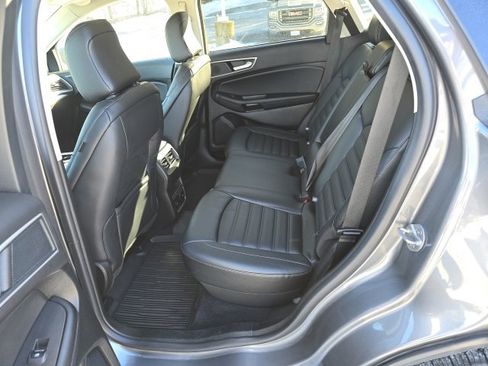 Certified 2024 Ford Edge SEL w/ Convenience Package image 5
