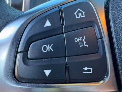 Used 2019 Mercedes-Benz AMG GT C image 22