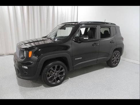 Used 2023 Jeep Renegade Limited w/ Sun/Sound Group AWD/4WD image 3