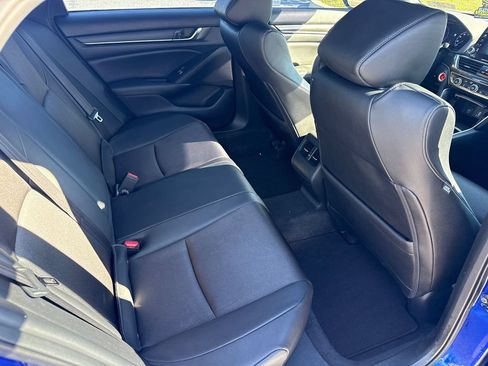 Used 2019 Honda Accord Sport image 12
