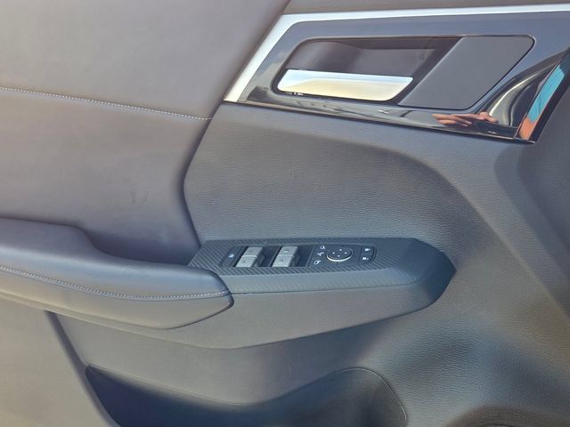Used 2023 Mitsubishi Outlander SE FWD image 29