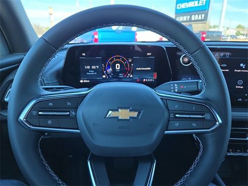 New 2026 Chevrolet Traverse LT w/ Driver Confidence Package image 19