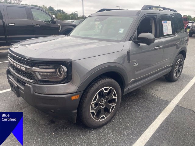 Certified 2025 Ford Bronco Sport Outer Banks w/ Outer Banks Tech Package+ AWD/4WD image 1