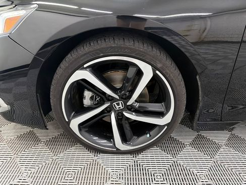 Used 2022 Honda Accord Sport image 12