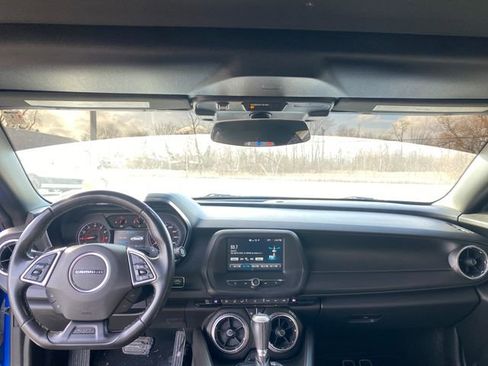 Used 2017 Chevrolet Camaro LT image 17