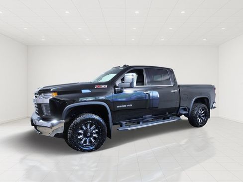 Used 2023 Chevrolet Silverado 2500 LTZ AWD/4WD image 2