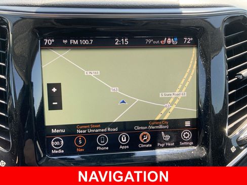 Used 2021 Jeep Cherokee Limited w/ Elite Package AWD/4WD image 5