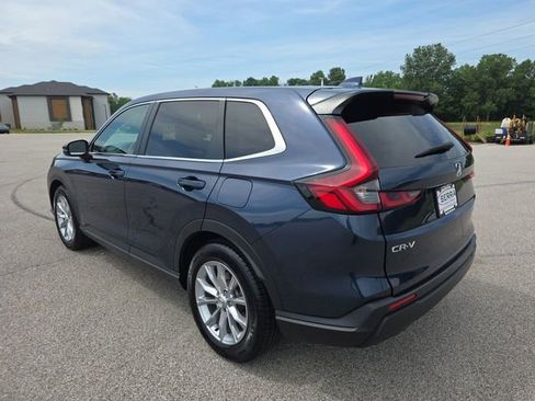 Used 2023 Honda CR-V EX image 11