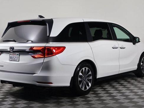 Used 2024 Honda Odyssey EX-L image 4