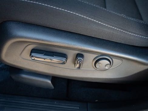 Used 2024 Honda CR-V EX image 18