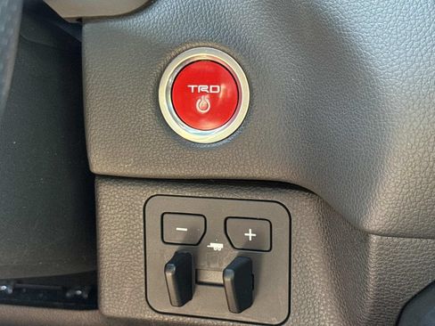 Used 2023 Toyota Sequoia TRD Pro AWD/4WD image 15