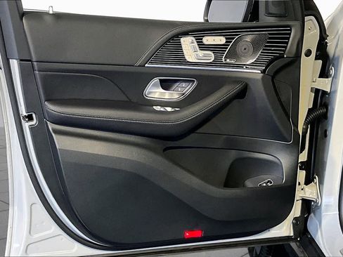 New 2026 Mercedes-Benz GLE 580 4MATIC image 11