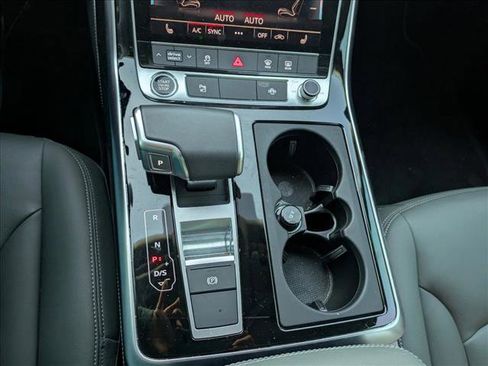 Used 2025 Audi Q7 2.0T Premium Plus w/ Premium Plus Package image 13