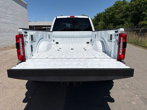 Used 2026 Ford F450 XLT w/ 360-Degree Camera Package AWD/4WD image 17