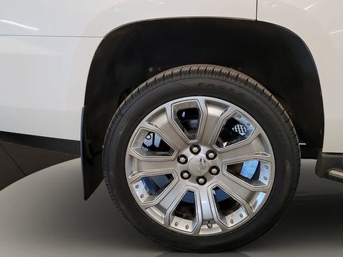Used 2018 GMC Yukon SLT w/ Open Road Package AWD/4WD image 20