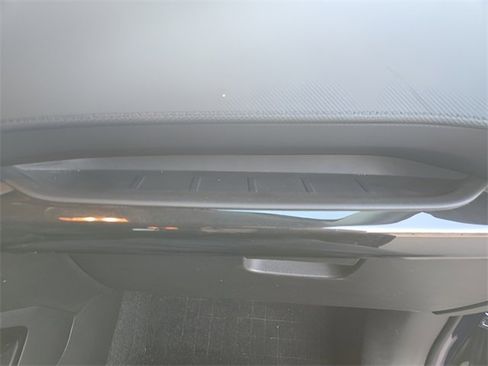 Used 2023 Chevrolet TrailBlazer LT w/ Convenience Package image 35