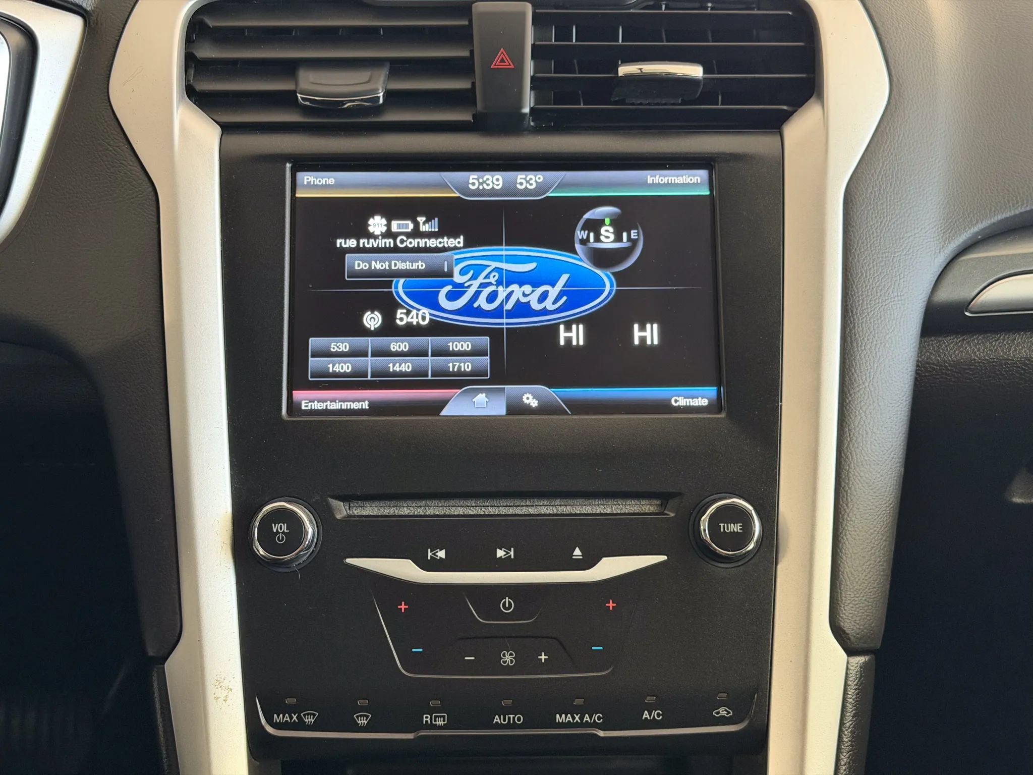 Used 2013 Ford Fusion SE FWD image 26
