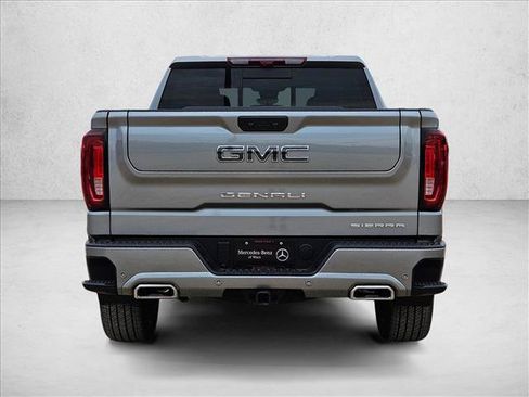 Used 2025 GMC Sierra 1500 Denali Ultimate AWD/4WD image 7