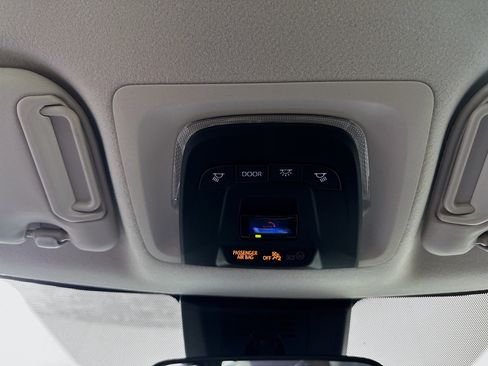 Used 2023 Toyota Corolla LE image 18