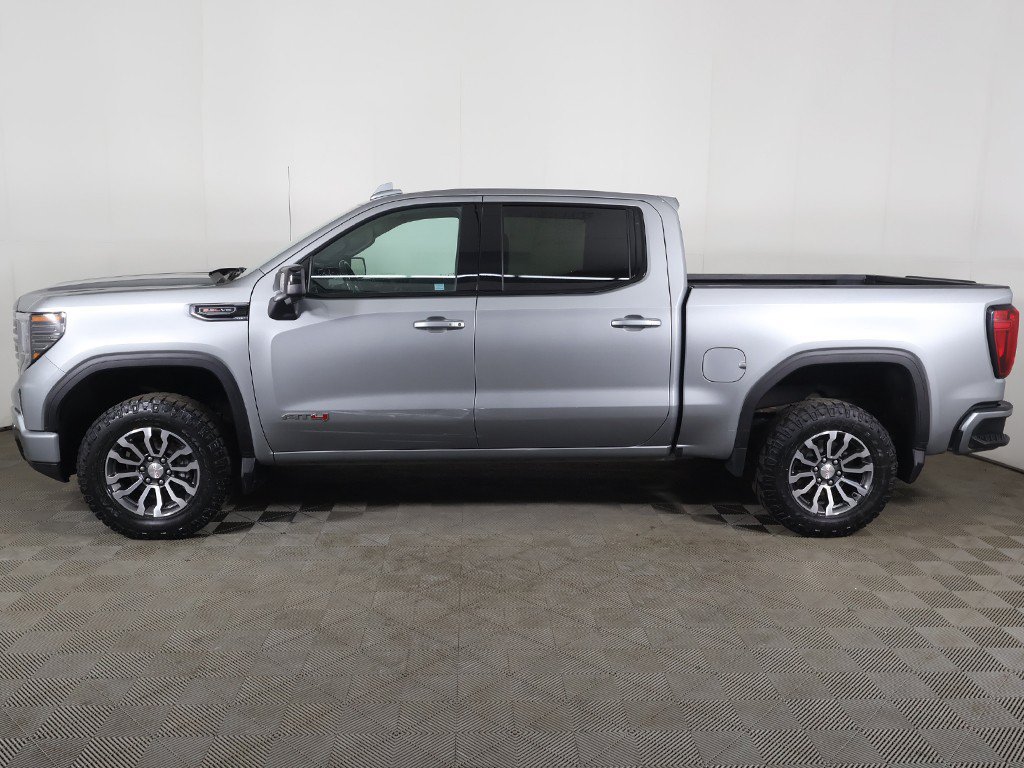 Used 2023 GMC Sierra 1500 AT4 w/ Technology Package AWD/4WD image 21