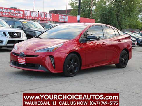 Used 2021 Toyota Prius XLE 4dr Hatchback image 1