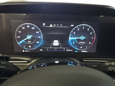 Certified 2023 Kia Carnival SX FWD image 17