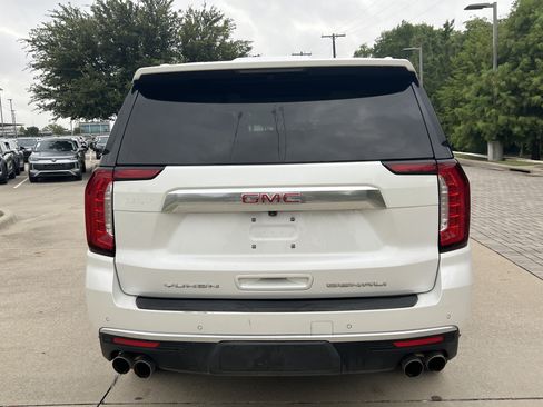 Used 2023 GMC Yukon Denali RWD image 8