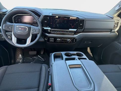 Used 2026 GMC Sierra 1500 SLE w/ Max Trailering Package image 15