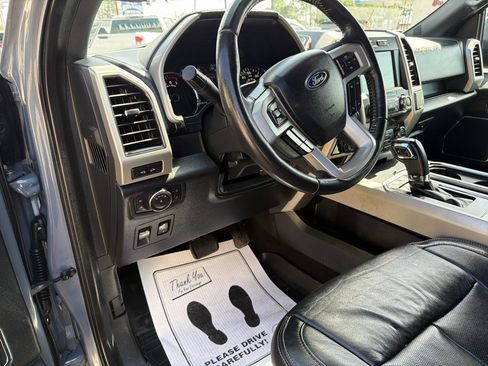 Used 2019 Ford F150 Lariat image 18
