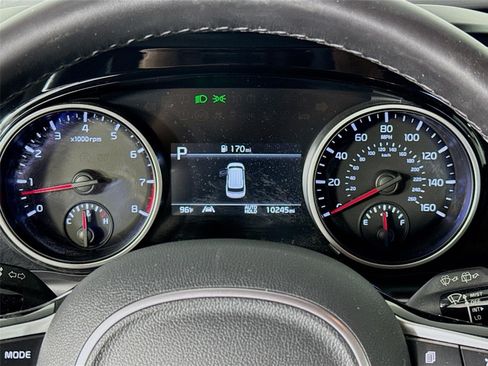 Certified 2024 Kia Carnival EX FWD image 13