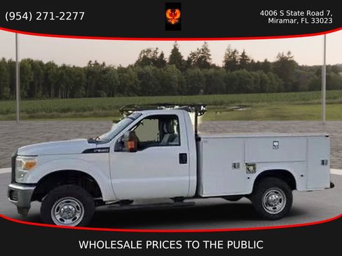 Used 2006 Ford F250 XL RWD image 1