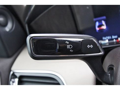 Used 2022 Lincoln Navigator Reserve AWD/4WD image 18