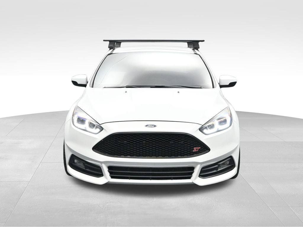 Used 2017 Ford Focus ST FWD image 8