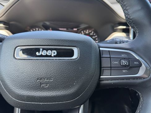 Used 2023 Jeep Compass Latitude w/ Sun and Sound Group AWD/4WD image 26
