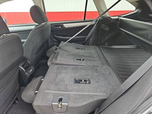Used 2018 Subaru Outback 2.5i Premium AWD/4WD image 39