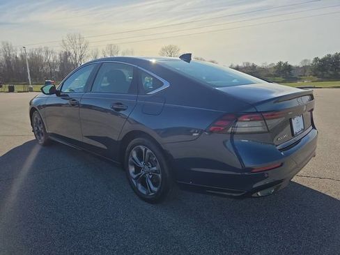 Certified 2025 Honda Accord EX-L image 11