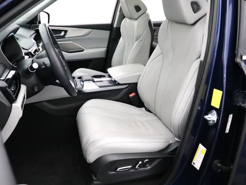 Certified 2024 Acura MDX SH-AWD w/ Technology Package image 2