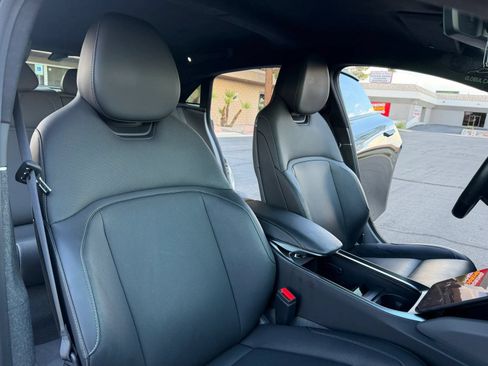 Used 2024 Lucid Air Touring AWD/4WD image 17