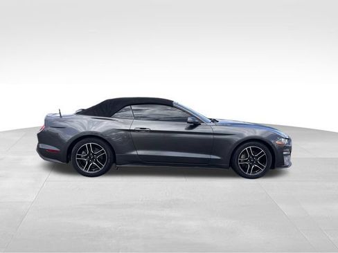 Used 2020 Ford Mustang Premium RWD image 6