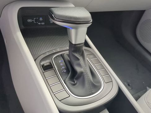 New 2026 Hyundai Kona SE FWD image 31