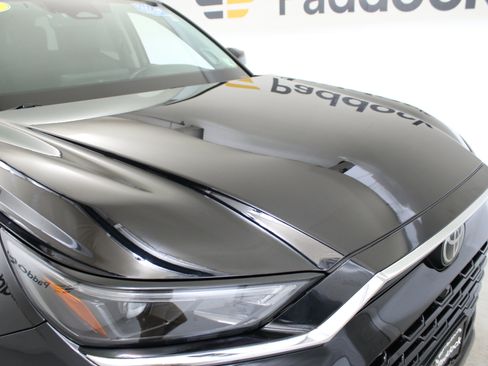 Used 2024 Toyota Grand Highlander Limited image 12