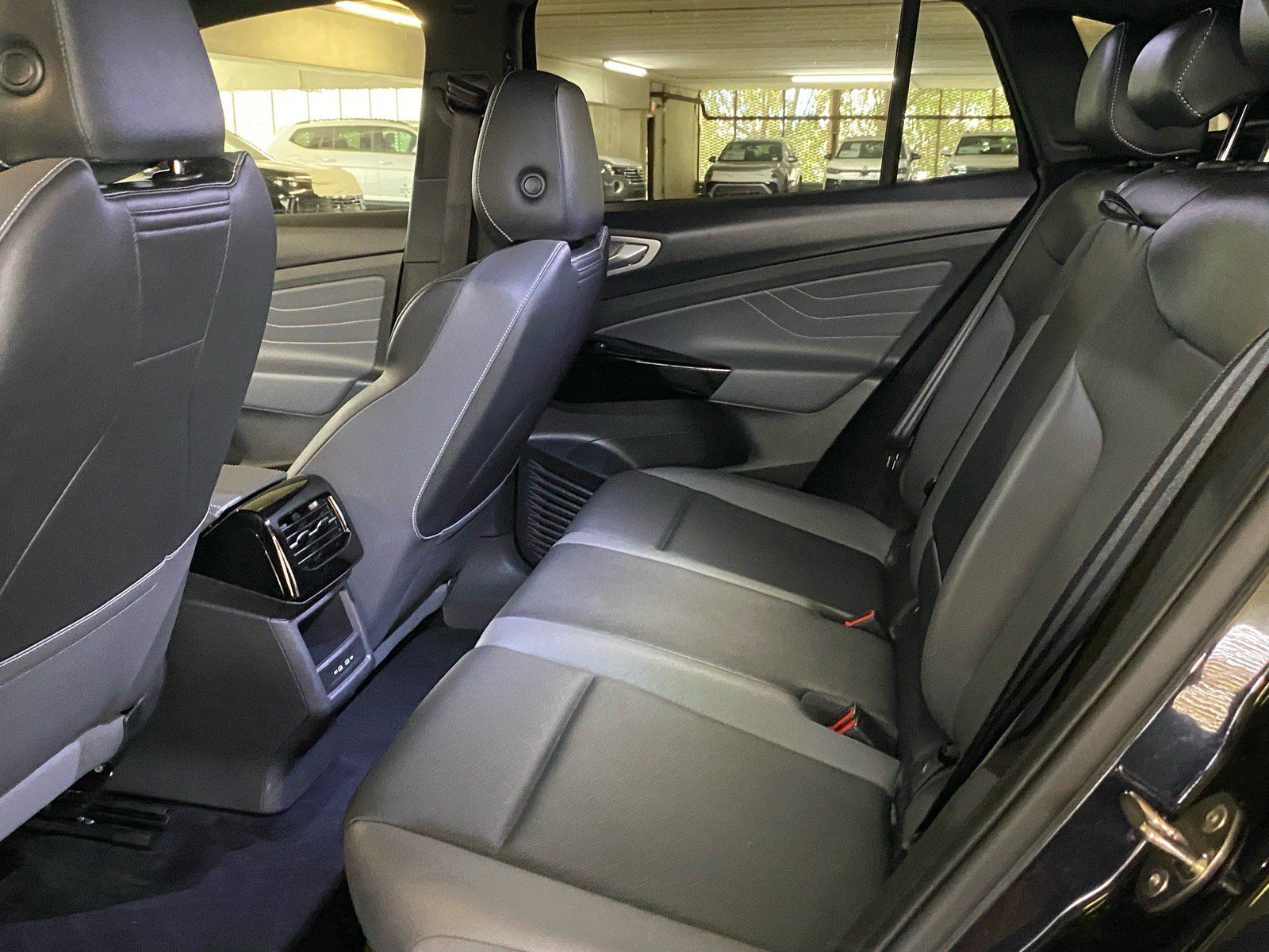 Certified 2023 Volkswagen ID.4 Pro S Plus AWD/4WD image 16