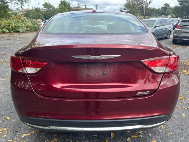 Used 2015 Chrysler 200 Limited w/ Convenience Group FWD image 4