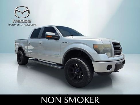 Used 2014 Ford F150 FX4 w/ Equipment Group 402A Luxury AWD/4WD image 4
