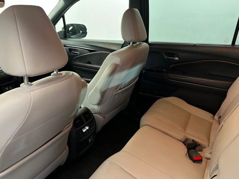 Used 2020 Honda Passport Touring image 21