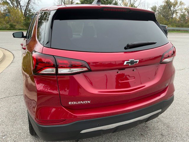 Used 2024 Chevrolet Equinox LT w/ LPO, Floor Liner Package FWD image 10