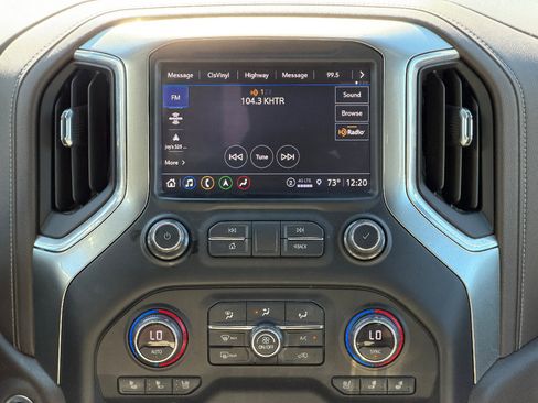 Used 2021 Chevrolet Silverado 1500 LTZ w/ LTZ Premium Package AWD/4WD image 12