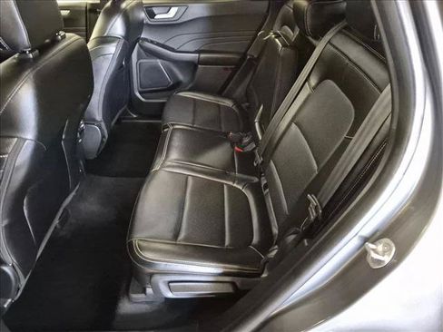 Certified 2022 Ford Escape SEL w/ Technology Package FWD image 21