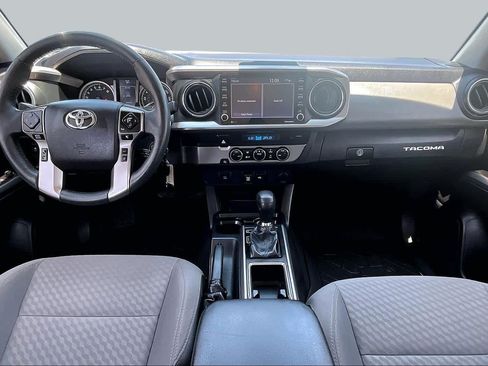 Used 2022 Toyota Tacoma SR5 RWD image 15